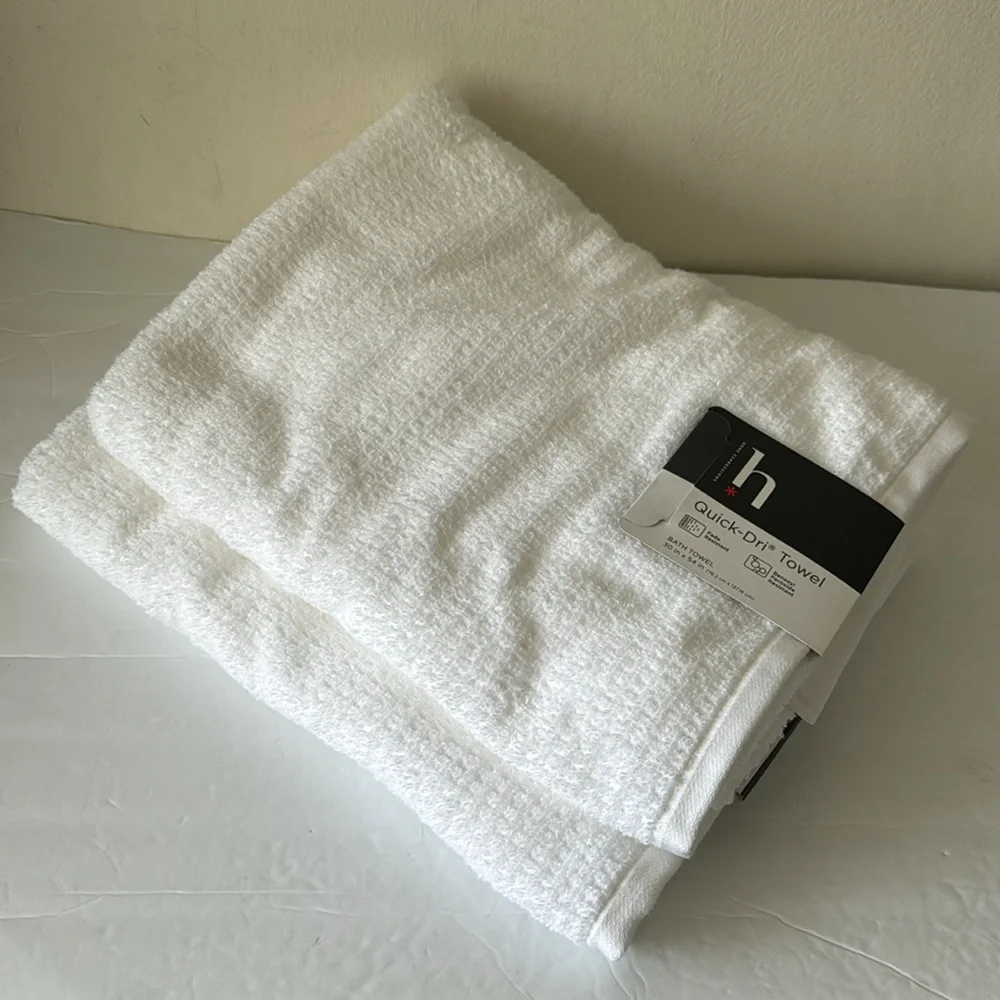 Home Expressions Quick Dry Solid White 2 Bath Towels 30in x 54in